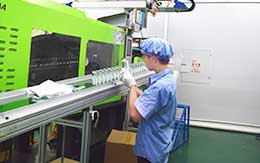 和順注塑車(chē)間2 和順注塑車(chē)間2